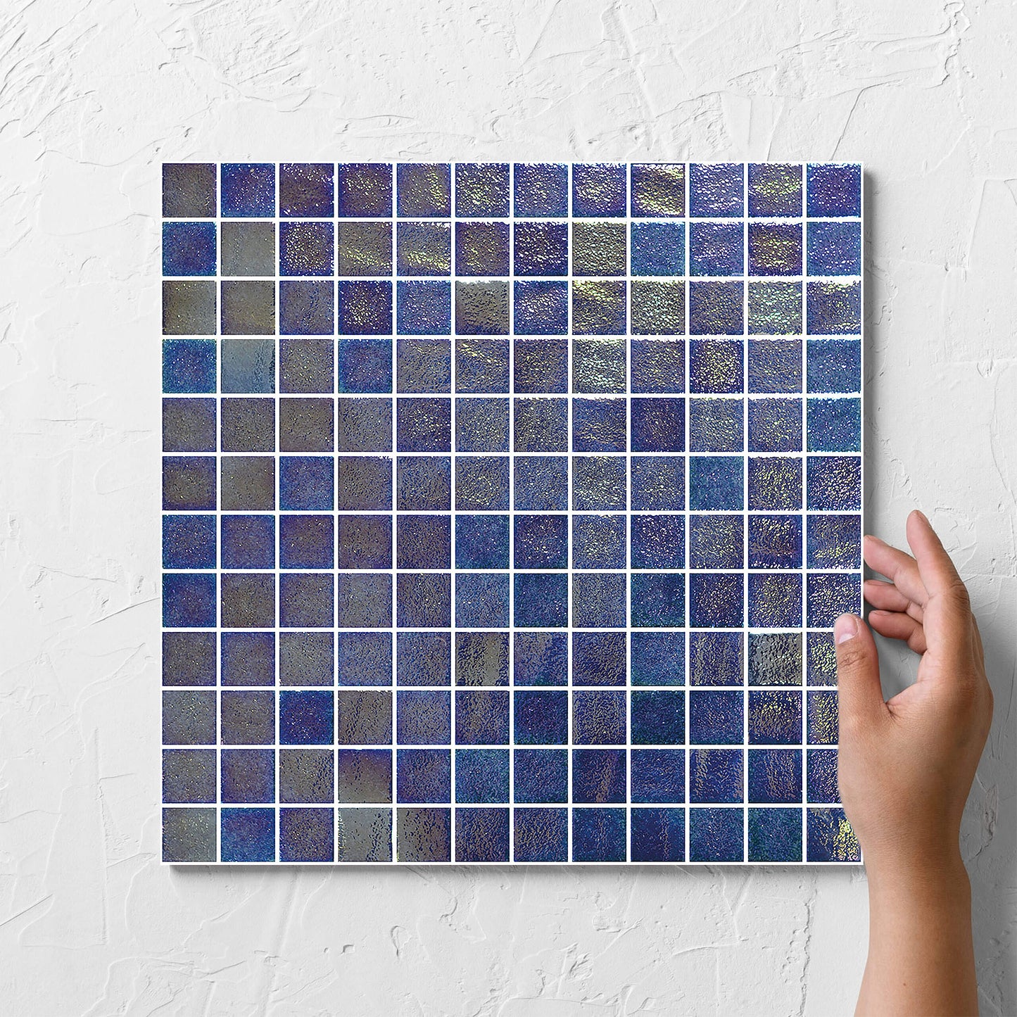 Pearl Full Iridescent Dark Blue 25x25mm