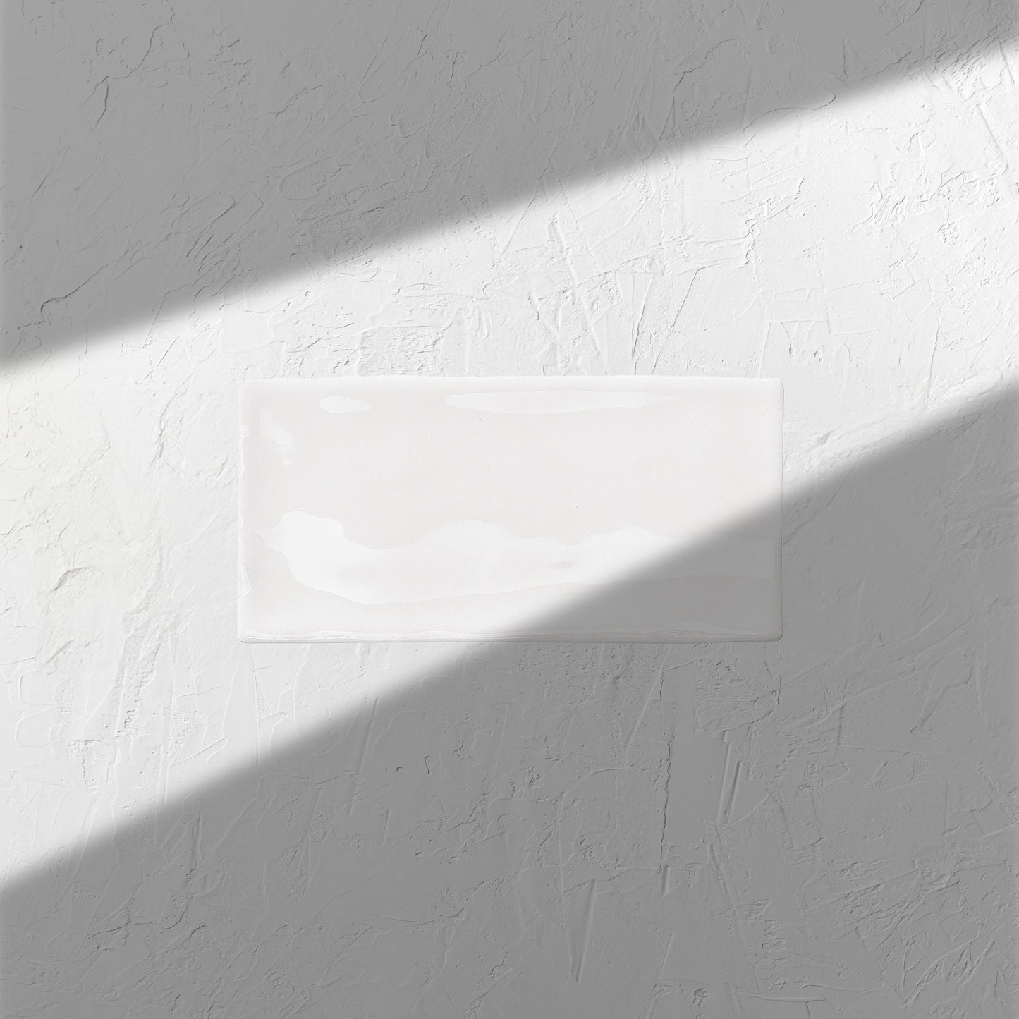 Luxe Daylight White 76X152mm Gloss