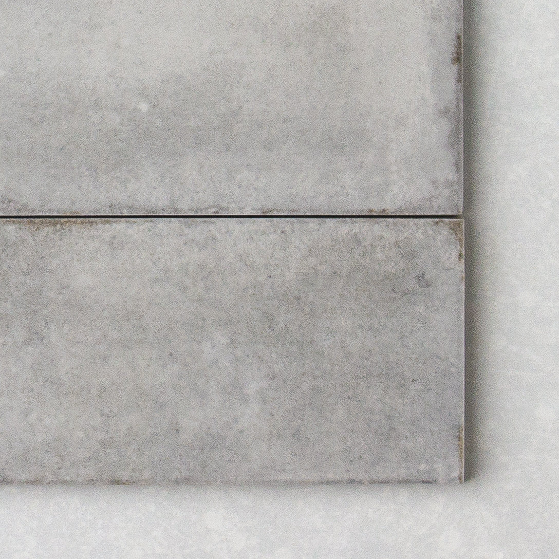 Acquarello Titanio Glossy
60x246mm