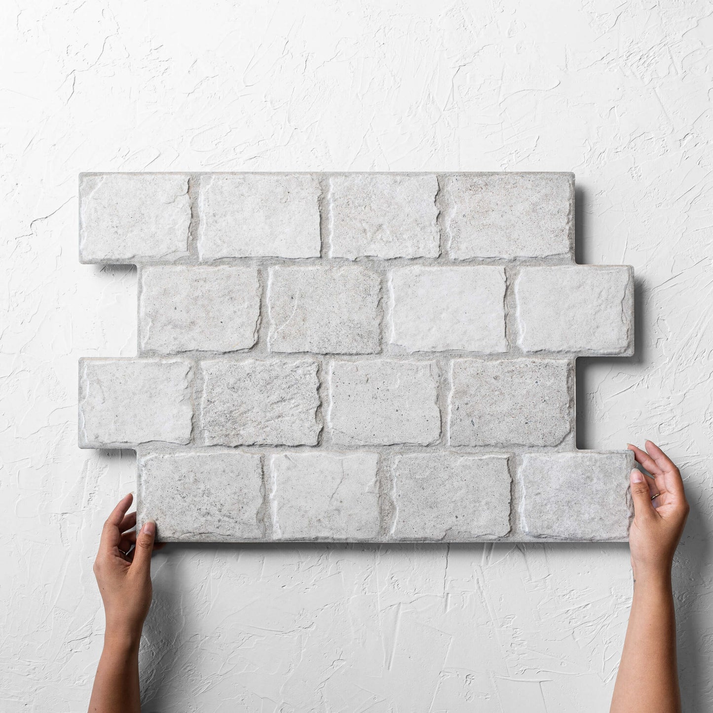 Petra White Cobblestone 440x660mm
