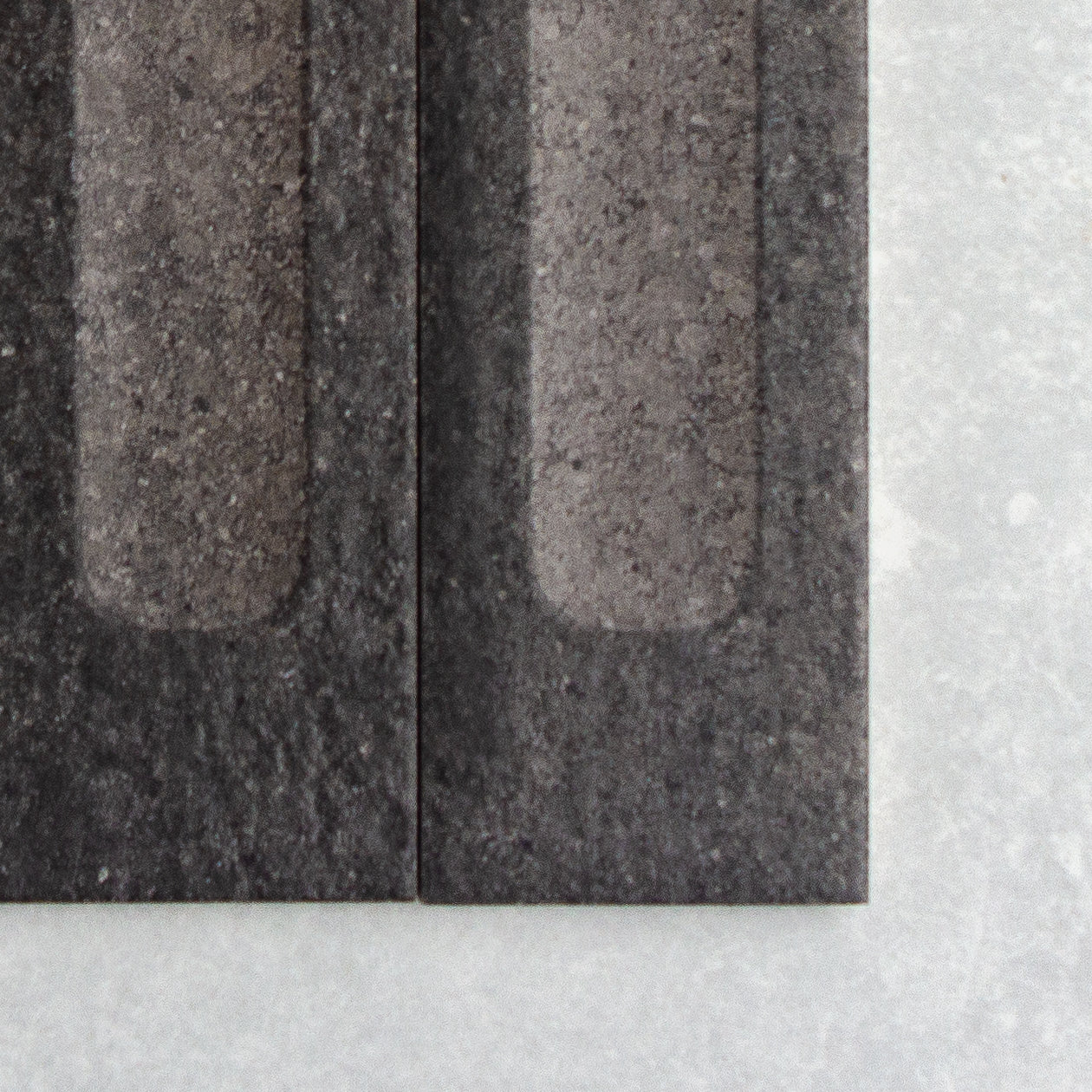 Miniature Fornace Formella Nero Fumo
60x240mm