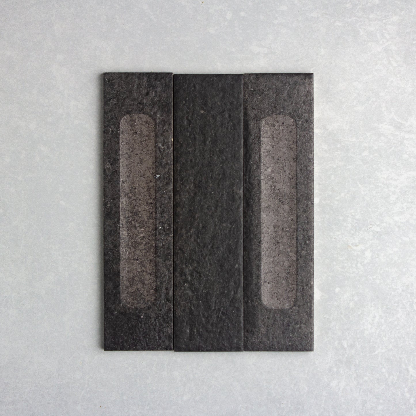 Miniature Fornace Formella Nero Fumo
60x240mm
