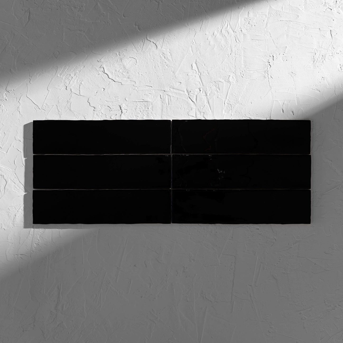 Metro Black Gloss 75x300mm