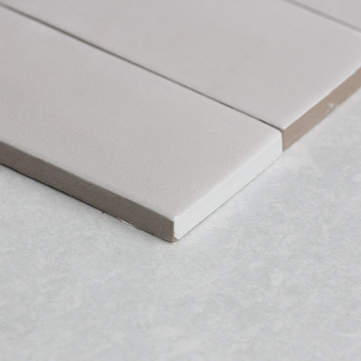 Mini Grey Glossy 50x150mm