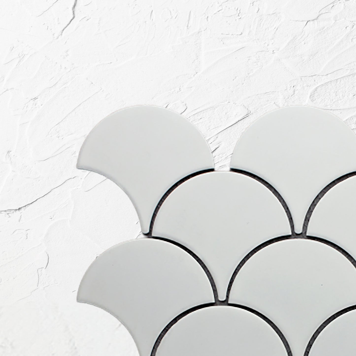 PGFS-3030 White Matte Glazed Porcelain Fishscale 95x87mm