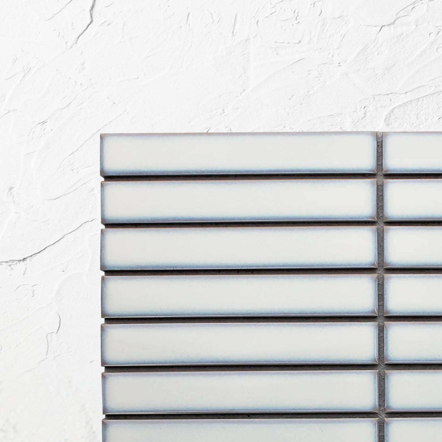 Antique White Gloss KitKat Straight Bone Pattern 22x145mm