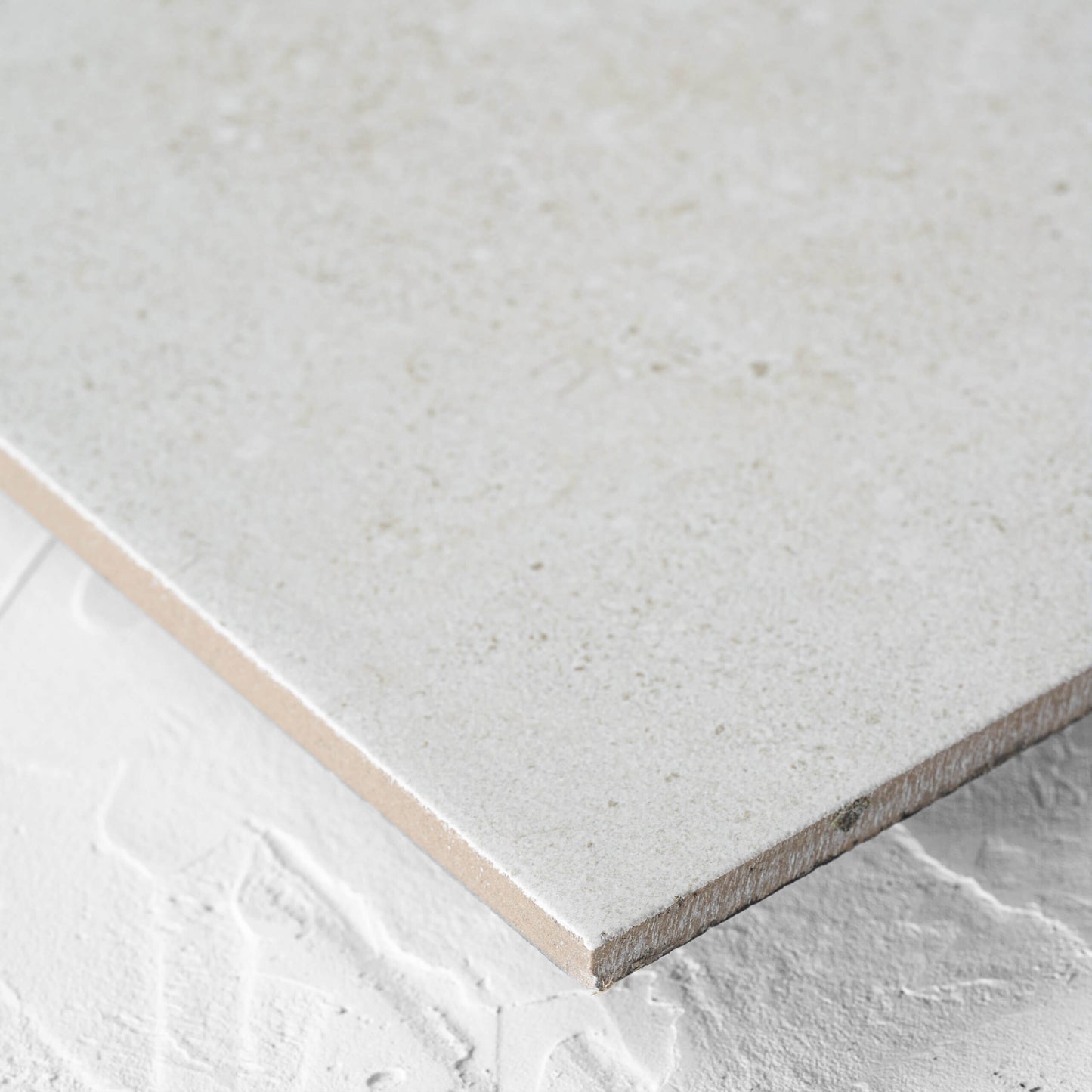 Nest White 610x610mm