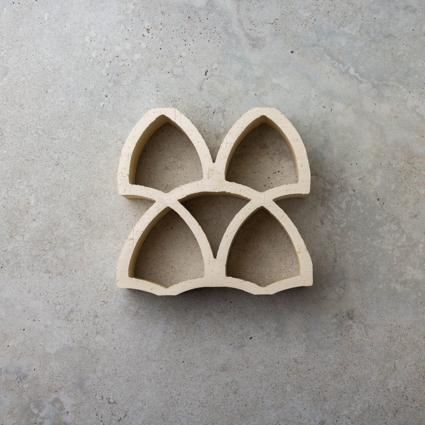 Arialuce Curve Avorio Breeze Blocks 200x200