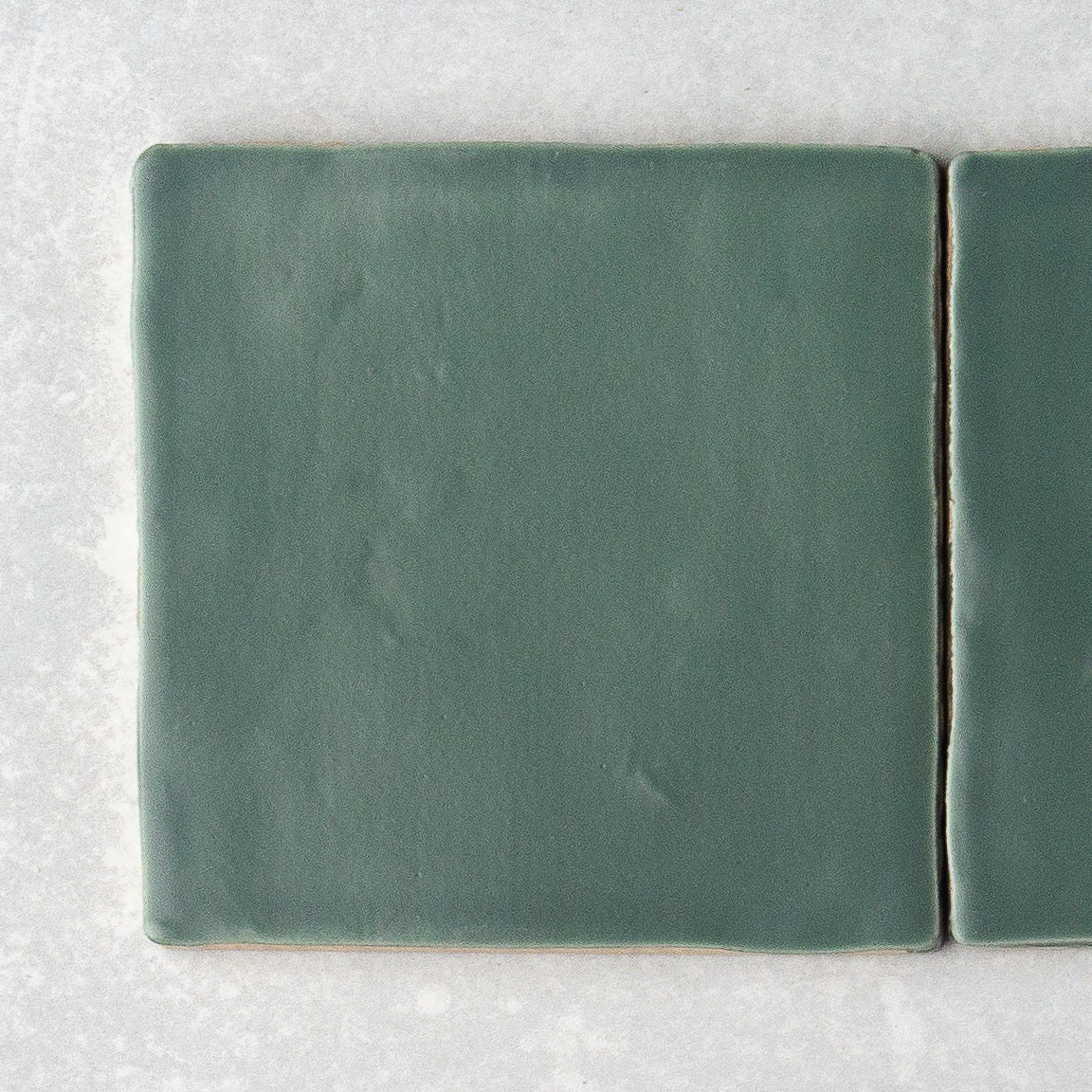 Handmade Matt Verde Militare 100x100mm