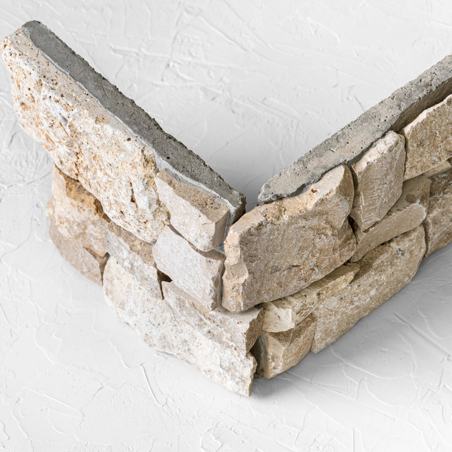 Beige Travertine Z Panel Corner 200x600mm