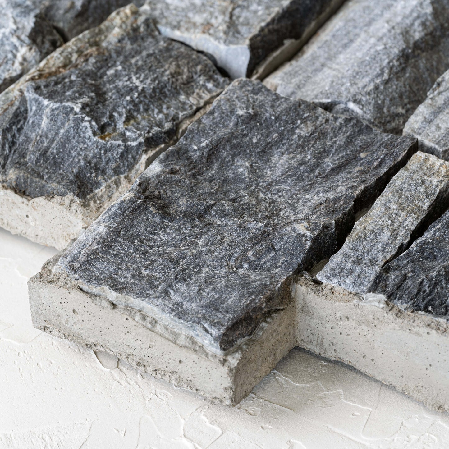Sapphire Mica Schist Z Panel Interlock 200x600mm