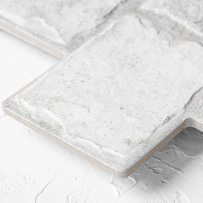 Petra White Cobblestone Base 440x660mm