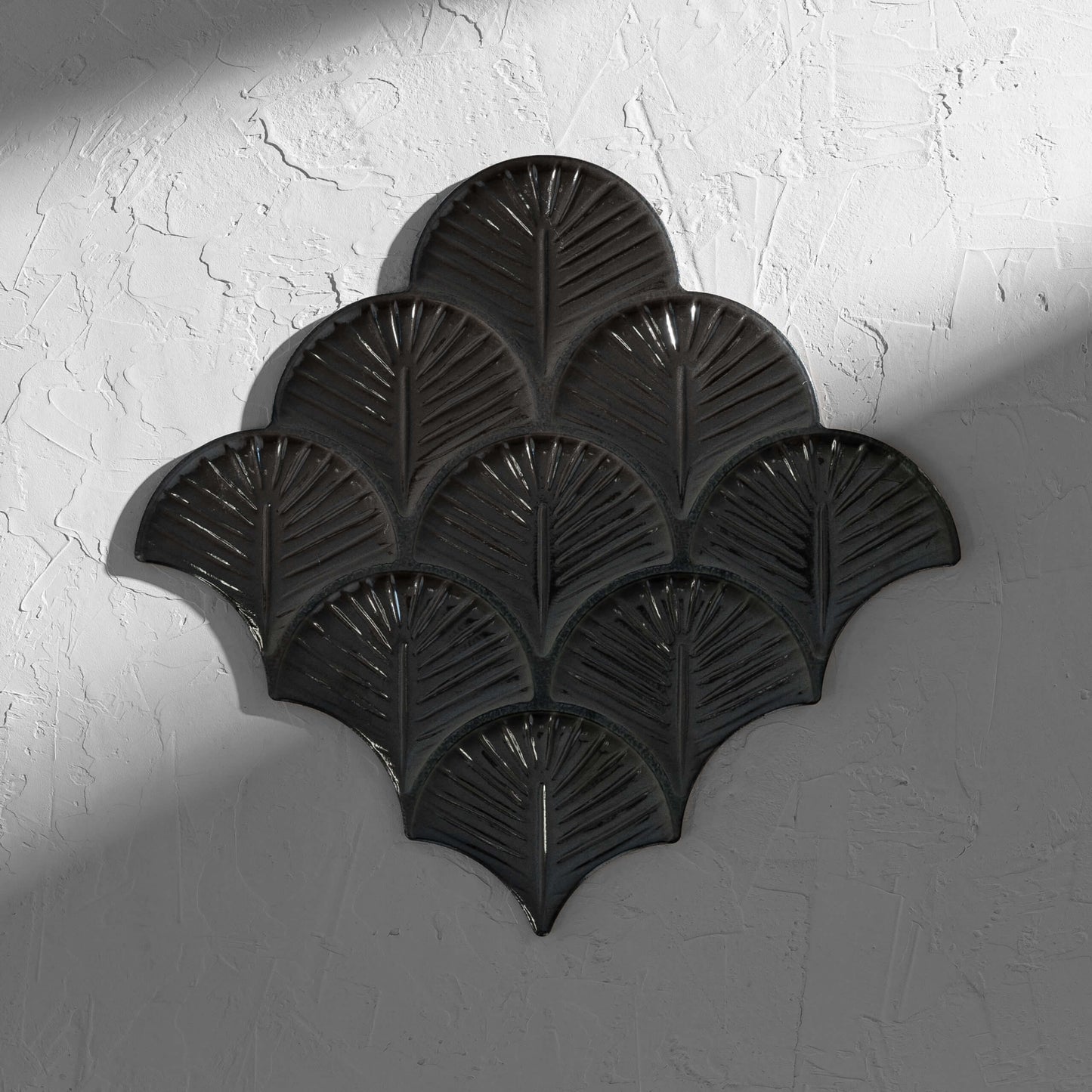 Monticello Shell Anthracite 300x300mm